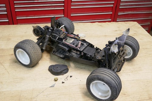 Vintage kyosho outrage - 1:10,