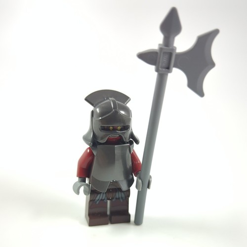 Uruk hai mit helm - uruk-hai,