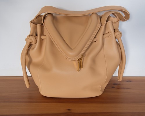 Bottega veneta beak - veneta, bag