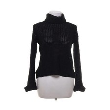 NA-KD, Rollkragenpullover