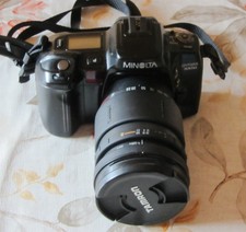 Minolta Dynax 700si Analog-Spiegelreflexkamera mit Tasche+Blitzgerät+ Tamron Obj