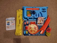 Hot Wheels Track Builder Unlimited Travel System