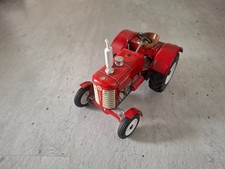 Traktor Zetor 50 Super, rot, 1:25 Blechmodell, Uhrwerkantrieb, Kovap