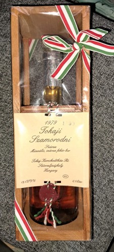Flasche tokaji tokaja - tokaji,