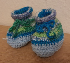 Babyschuhe Erstlingsschuhe * gehäkelt * neu * unbenutzt * blau grün weiß