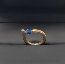 Bunz Ring 1 Spinell & 1 Diamant 0,12ct - 18K / 750 Goldgelb