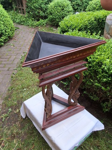 Asiatischer blumentisch h - ,