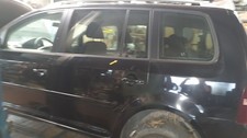 TÜR Hinten Links VW Touran 1.9 TDI 1 T Farbe Schwarz-met LC9Z Kombi
