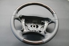 LENKRAD MERCEDES W211 CLK209 CLS219 E-KLASSE LEDERLENKRAD LEDER / HOLZ  #74(s36)
