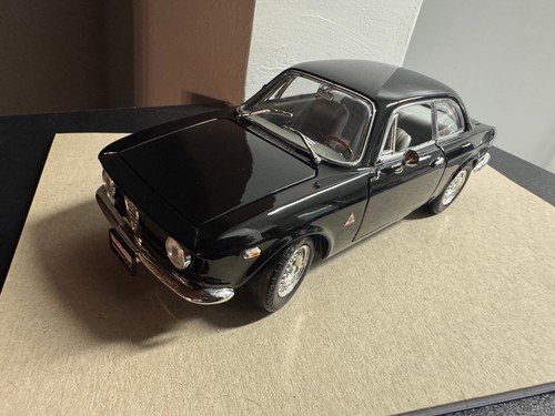 Bburago alfa romeo giulia - alfa,