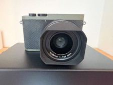 Leica Q2 "Reporter" 47,3MP Kompakte Digitalkamera - Dunkelgrün