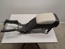 Saab 9-3 Kombi original Mittelarmlehne Leder beige Baujahr 2008