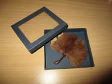 Holz Blatt, Dinko, ca. 8 x 8 cm.