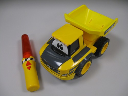First bburago volvo - bburago,