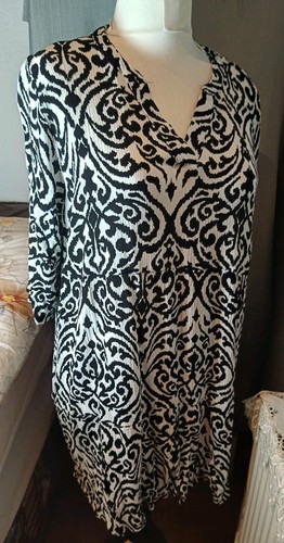 Stufenkleid schwarz weiß - schwarz, gr