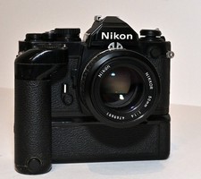 Nikon FM2N mit Nikkor 50mm f/1.4 & Motorantrieb MD-12 – Analoger Klassiker