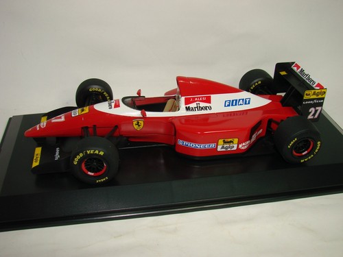 Ferrari f93 jean - ferrari,
