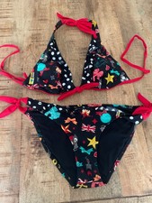 bikini 36 pussy deluxe