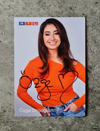 özge delioglan handsignierte - delioglan,