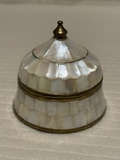 Vintage Perlmutt Dose mit