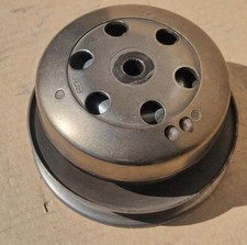 Aprilia SR50R..Typ:VF...BJ.2007...Komplette 3 Backen Fliehkraft - Kupplung.