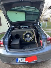 subwoofer auto GZCA 3000.M2 mit Gehäuse und kaputter Endstufe.