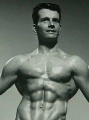 Bodybuilder muscle physique - muscle,