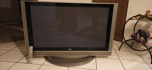 42pc1rr 106 cm - lg,