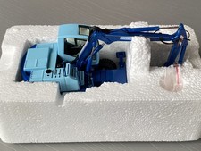 L@@K NEU 1:50 NZG Atlas 140W