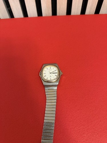 Seiko 100 quartz 5p31 - sq, 5p31-5000