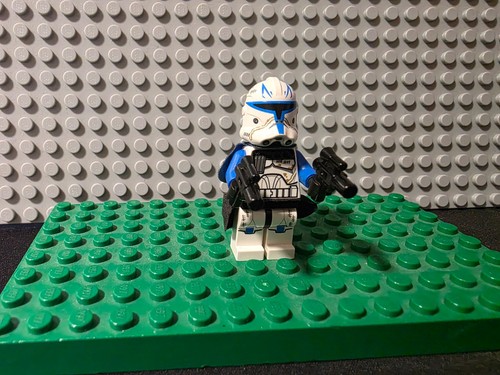 Lego star wars captain rex - star,
