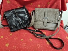  2 Handtaschen Umhängetasche eine von Daniel Ray andere no Name