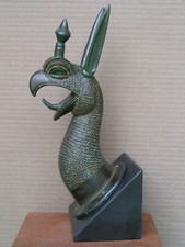 Greif-Attasche als Protome 26 cm 1,4 kg schwarzer Kunstmarmorsockel Museumskopie