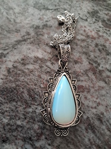 Anhänger mit kette - anhänger,