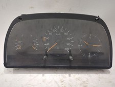 MB0005423001 INSTRUMENTENTAFEL