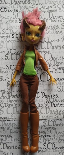Monster high gilda - monster,