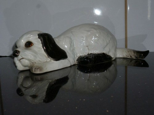 Goebel hund dog - goebel, liegender