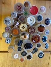 50 Röhrchen neue Knöpfe 🤩