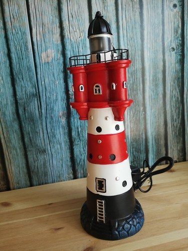 Leuchtturm mit blinklicht - leuchtturm,