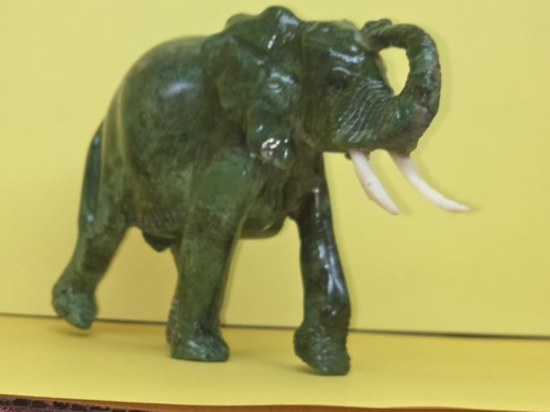 Antik elefant jade - , ca.