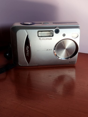 Fujifilm finepix a303 - ,