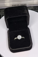 Ringbox schwarz Velour samtig