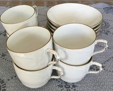 KPM Berlin Neuzierat weiß 6 x Tassen mit Untertassen Kaffeetassen Goldrand 1. Wa