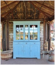 Große Landhaus Küche Gutsküche Aix en Provence Küchenschrank Bibliothek