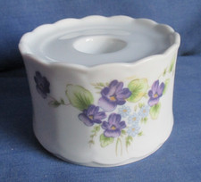 Eschenbach Kerzenhalter klein Bayreuth Veilchen Porzellan Kerzenständer