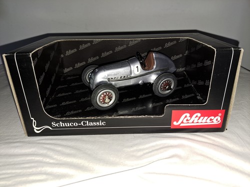 Schuco studio 1050 mercedes - schuco,