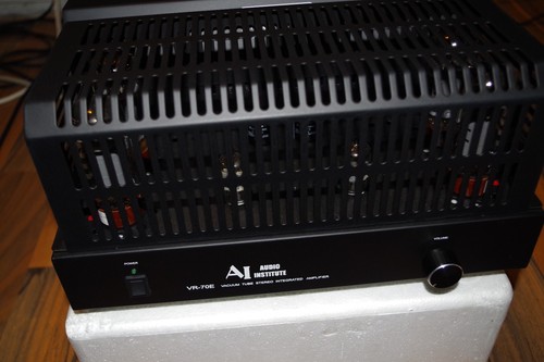 Tube amplifier 70e - amplifier, (neu)