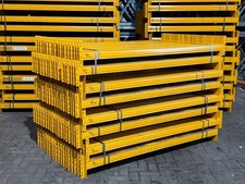 Palettenregaltraverse