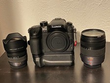 Panasonic Lumix DMC-GH4 with 2