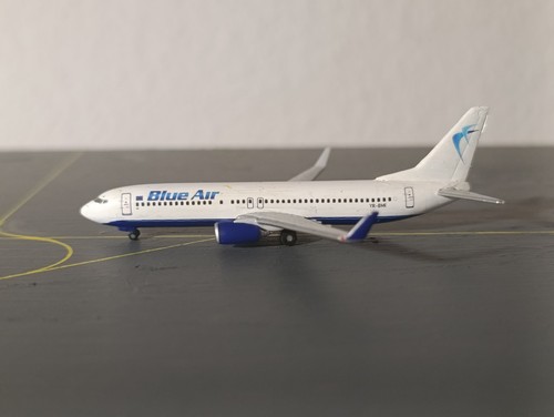 Custom blue air - (wie, herpa)